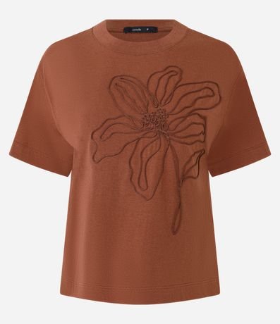 Remera Manga Corta con Bordado Floral 5