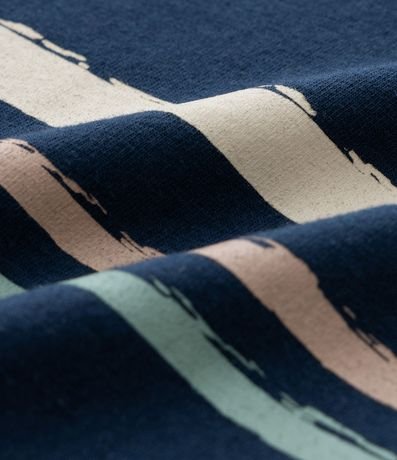 Remera Infantil Rayada con Detalle en el Pecho – Talle 1 a 5/6 años 3