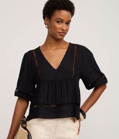 Blusa Texturizada en Viscosa con Recorte Fruncido