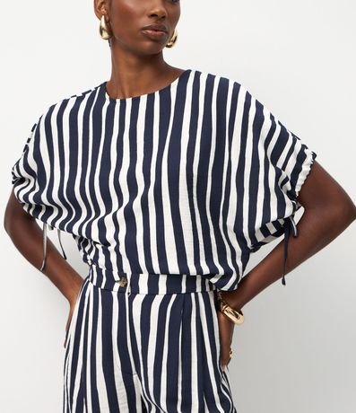 Blusa Manga Corta Maquinetado con Estampado Rayada 4