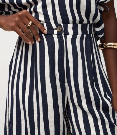 Short Maquinetado con Estampado de Rayas y Cintura Elástica 4