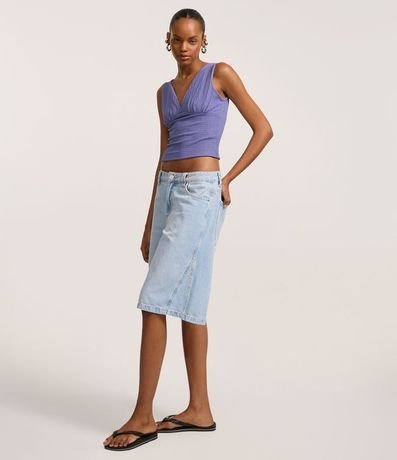 Blusa Texturizada con Escote V y Recorte no Busto 2