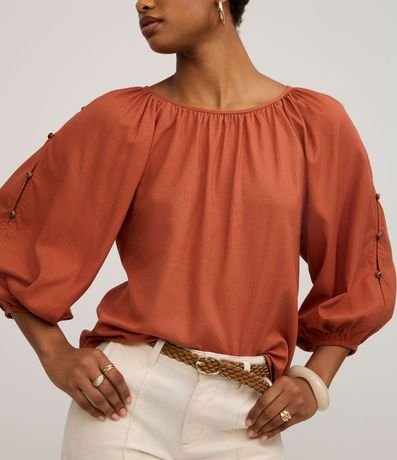 Blusa en Viscolino con Botones en las Mangas Abullonadas 5