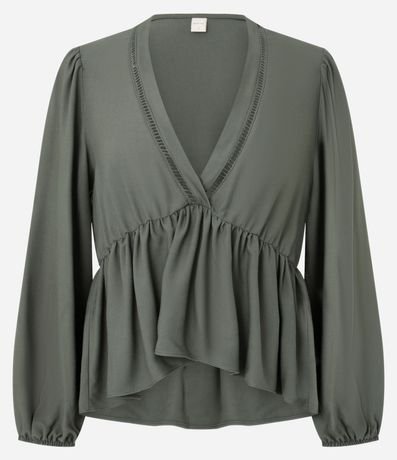 Blusa Texturizada en Viscosa con Volado en el Bajo 6