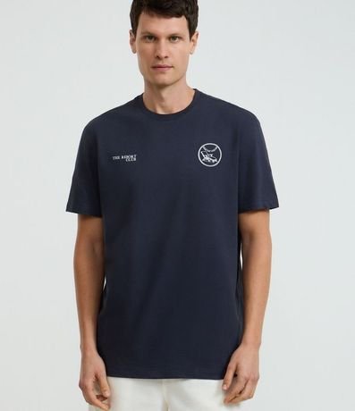 Remera en Algodón con Estampa Localizada Resort Club Silla de Playa