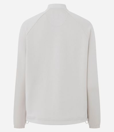 Campera Deportiva en Modal con Ruedo Ajustable 6