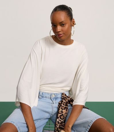 Blusa en Viscolycra con Manga Murciélago 4