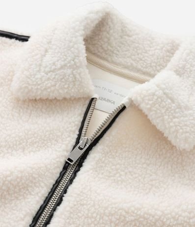 Campera en Pelo Artificial con Detalles Contrastantes - Talle 5 a 14 años 9