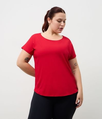 Remera Deportiva en Microfibra Texturizada 4