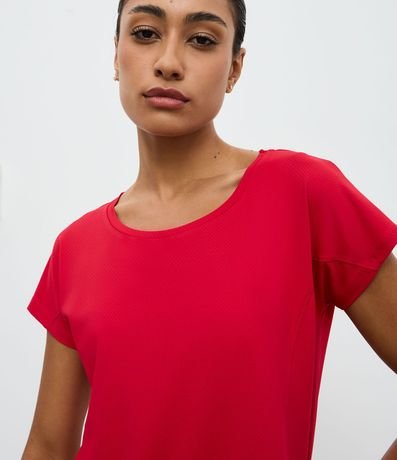 Remera Deportiva en Microfibra Texturizada 3