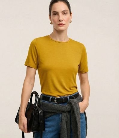 Blusa Básica en Viscosa con Escote Redondo