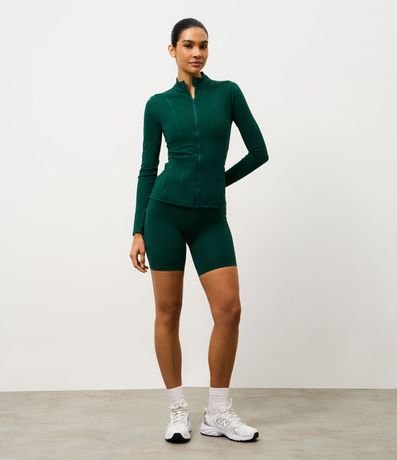 Campera Deportiva en Microfibra con Cremallera y Bolsillos 2