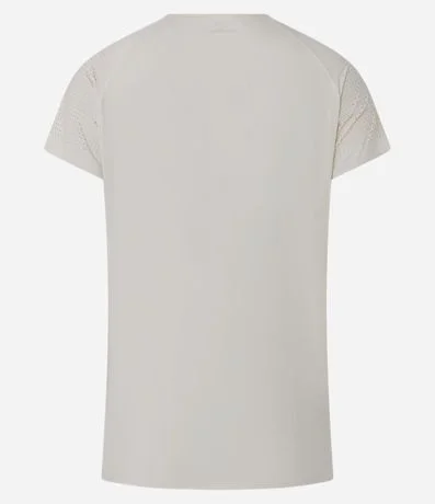 Remera Deportiva en Microfibra con Laterales Perforadas 3