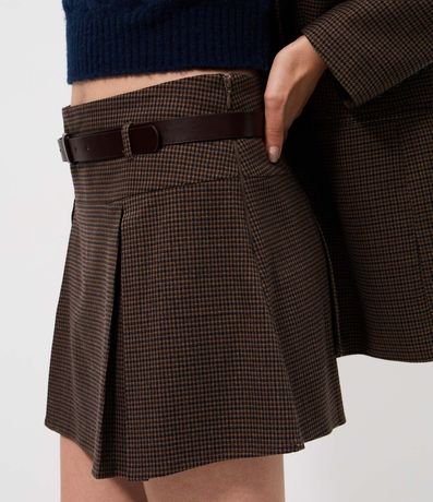 Short Pollera Sastre de Cuadros con Pliegues y Cinturón 5