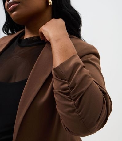 Blazer Alargado en Crepé con Manga Fruncida Curve & Plus Size 3