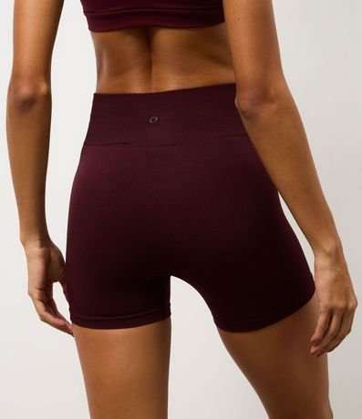 Bermuda Deportiva en Poliamida Seamless con Lateral Acanalada 4