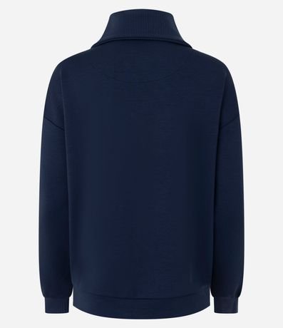 Campera Deportiva en Modal con Detalles Canelados 6