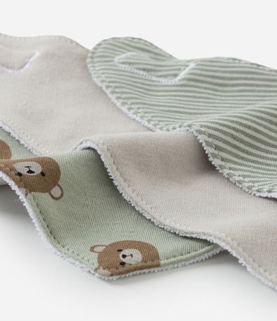 Kit 03 Baberos Infantil en Algodón con Estampado – Talle U 3