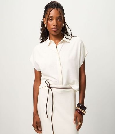 Blusa en Viscolino con Cuello y Sin Sisa