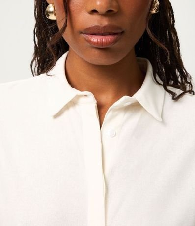 Blusa en Viscolino con Cuello y Sin Sisa 3