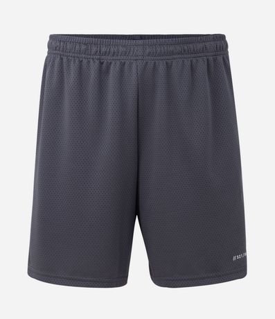 Bermuda Lisa en Microfibra con Textura de Perforaciones 6