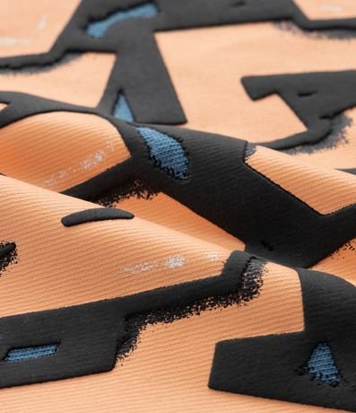 Remera Relaxed Infantil en Suedine con Estampa de Grafite - Talle 5 a 14 años 3