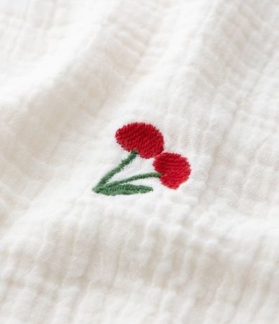 Camisa Infantil con Bordados de Cerezas y Cuello de Ganchillo – Talle 5 a 14 años 3
