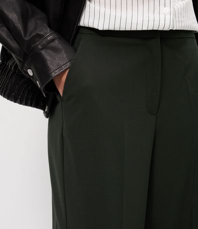 Pantalón Recto en Sastrería con Bolsillo Cuchillo