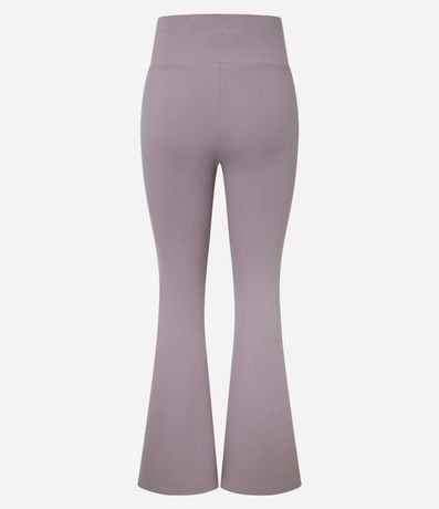 Pantalón Deportiva Flare en Microfibra Acanalada 8