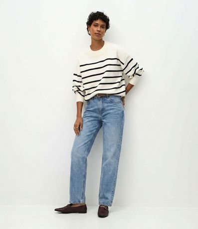 Pantalón Recto Estructurado en Jeans