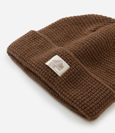 Gorro en Punto Texturizado con Dobra y Etiqueta 2