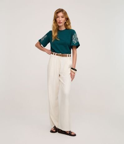 Blusa en Algodón con Bordado de Follaje en la Manga 2