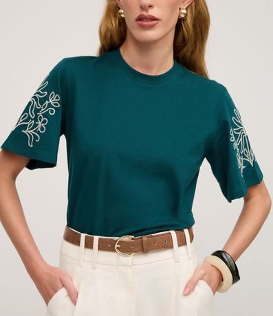 Blusa en Algodón con Bordado de Follaje en la Manga 4