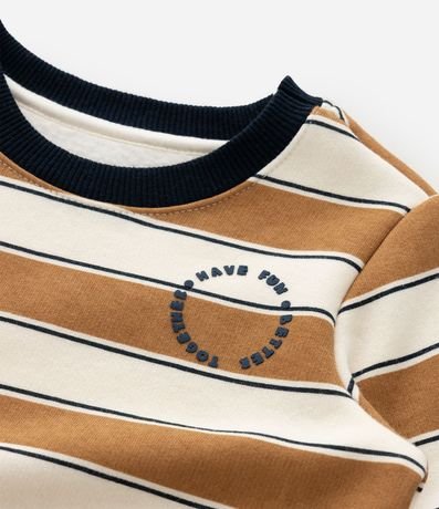 Conjunto Infantil en Algodón con Rayas y Felpa Interna – Talle 1 a 6 años 12