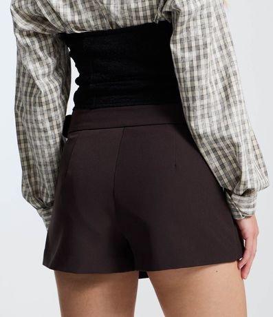 Short Pollera Sastre con Plegado Delantero y Cinturón Lateral 3