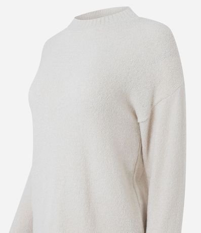 Buzo en Punto Mousse Liso con Bajo Ondulada 2