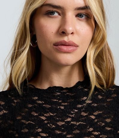 Blusa Manga Larga en Encaje Texturizada 3