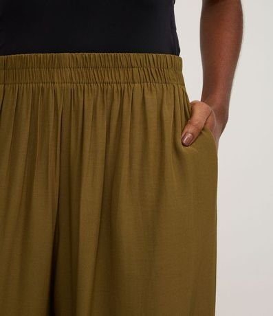 Pantalón Boho Balloon en Viscosa con Cintura Elástica y Bajo 4