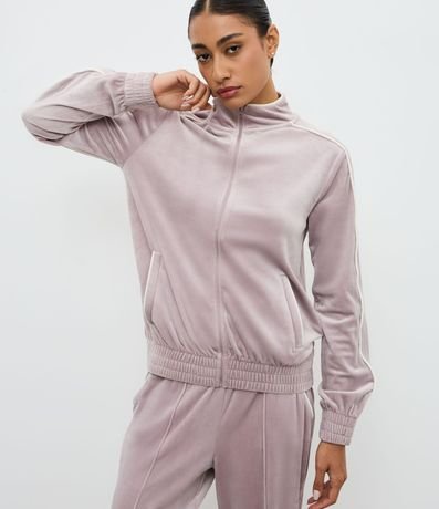 Campera Deportiva en Plush con Piping Contrastante