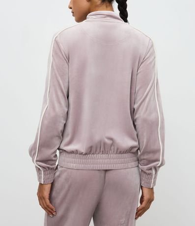 Campera Deportiva en Plush con Piping Contrastante 4