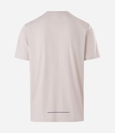 Remera Regular en Poliamida con Tecnologia Dry y Estampa Lettering Seeking My Highs 7