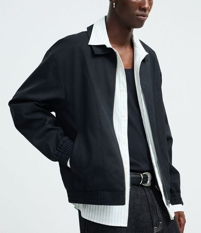 Campera Boxy con Elástico en el Ruedo y Recortes 3