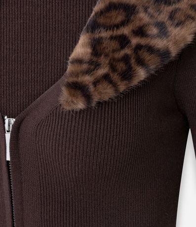 Cardigan en Punto con Cuello Animal Print Desmontable y Cremallera 7