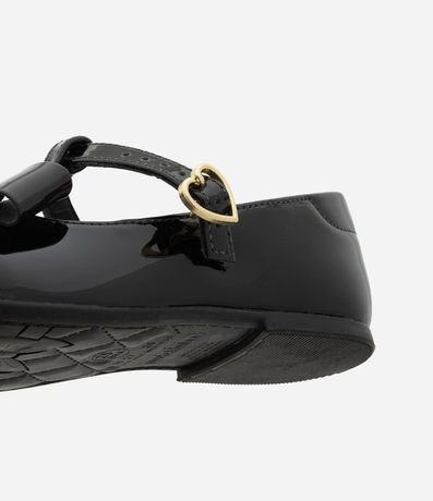 Zapatilla Infantil en Vinil con Moña y Hebilla de Corazón - Talle 20 al 25 3