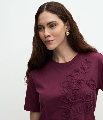 Remera en Algodón con Bordado Floral 3