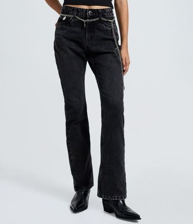 Pantalón Flare en Jeans con Cinturón cadena 3
