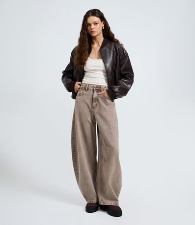 Pantalón Barrel en Jeans Cationizado con Cintura Alta