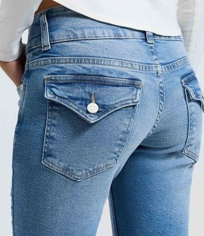 Pantalón Boot Cut en Jeans con Cintura Baja 4