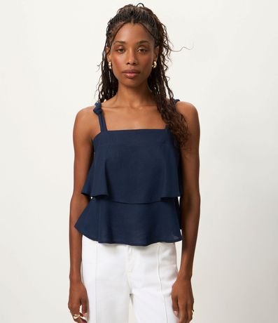 Blusa en Capas con Detalle de Nudo en el Bretel