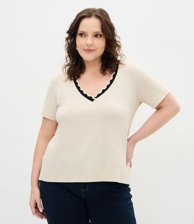 Blusa en Viscolycra con Cuello de Ondinha Curve & Plus Size